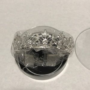 Tiara crown headpiece silver diamond sparkle